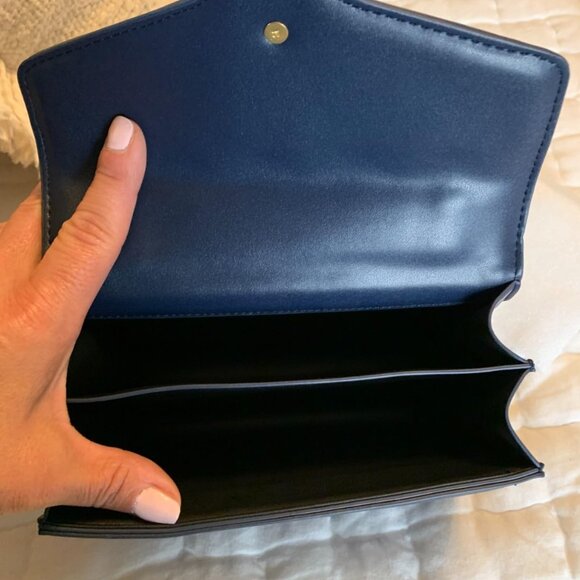 Neiman Marcus Satin Blue Croc-Embossed Horsebit Luxury Crossbody bag - Picture 3 of 5